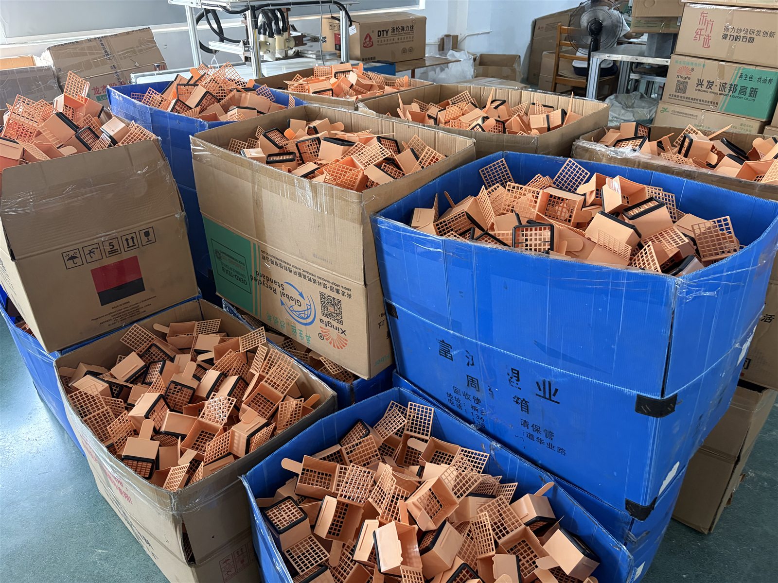 Molded vacuum filter components at JC Filters